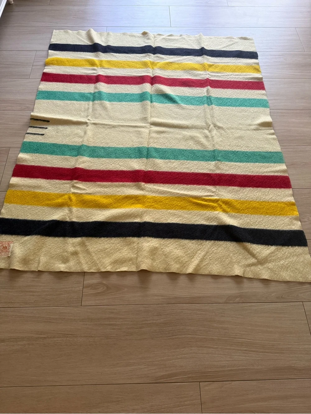 Vintage Hudson’s Bay Orange Label 3-1/2 Point Blanket 62 x 76